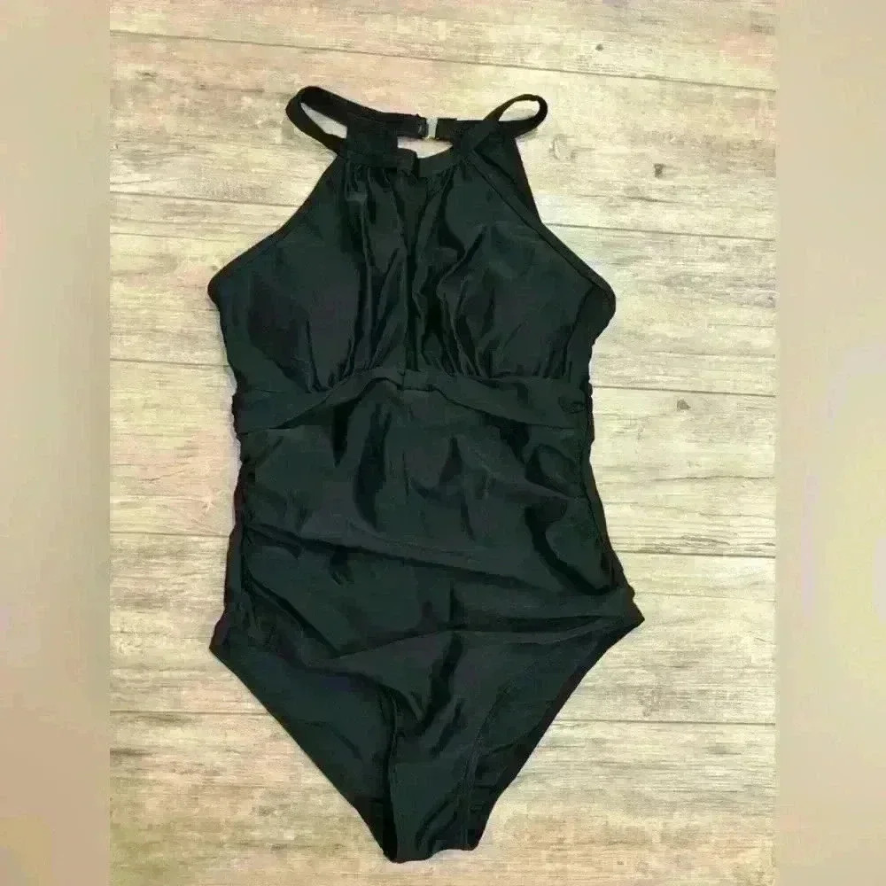 Black swim suit size medium